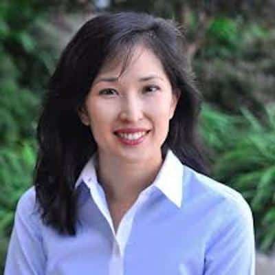 Karen Hsu headshot